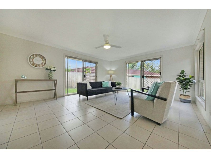 130 Greenwood Street, Wishart QLD 4122