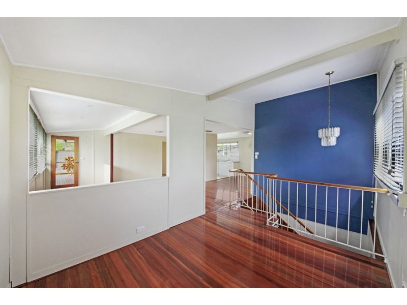 28 Luprena Street, Mansfield QLD 4122