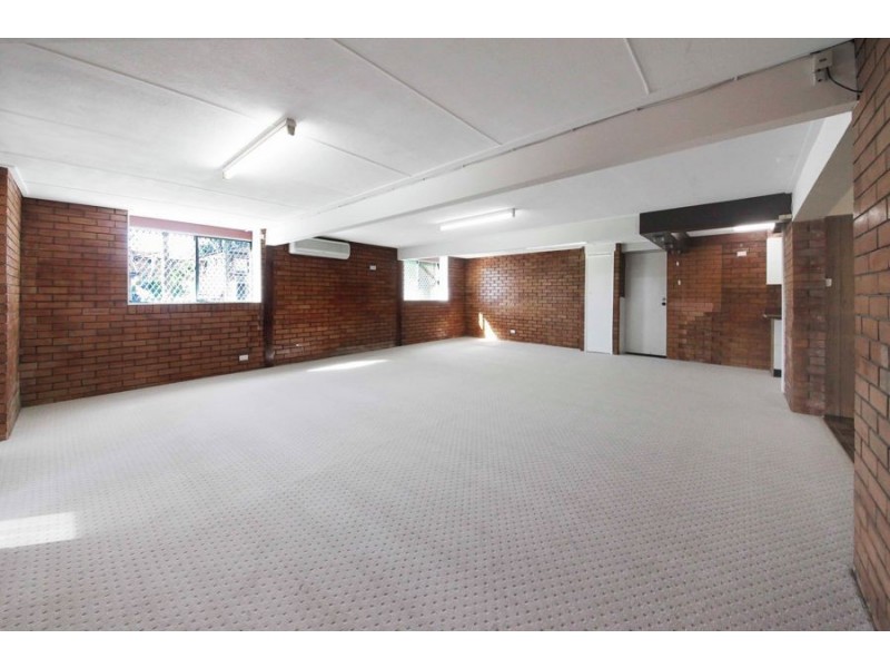 2 Coolmunda Street, Mansfield QLD 4122