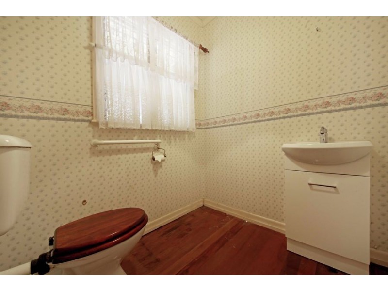 27 Hillgrove Street, Upper Mount Gravatt QLD 4122