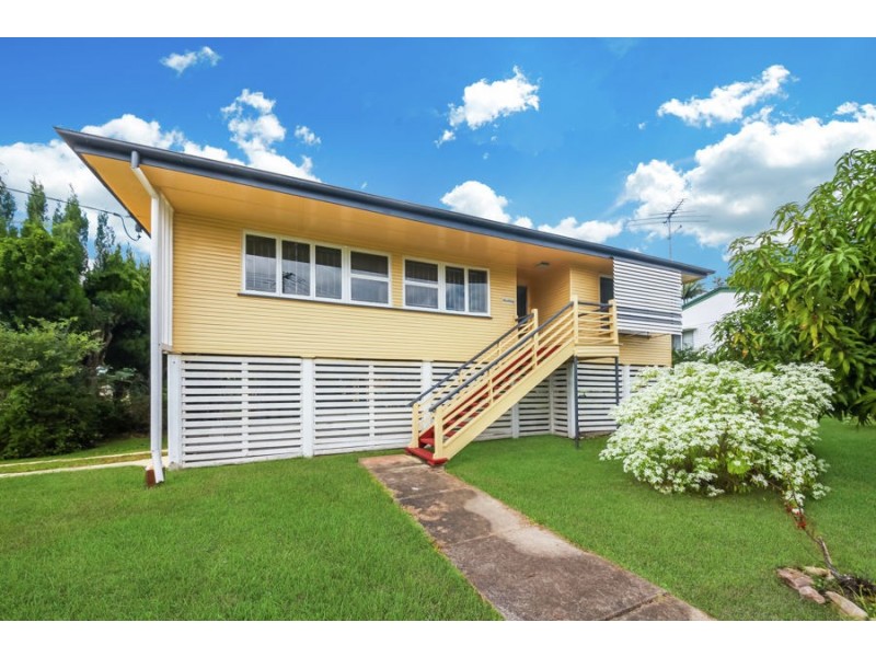 2 Wemvern Street, Upper Mount Gravatt QLD 4122