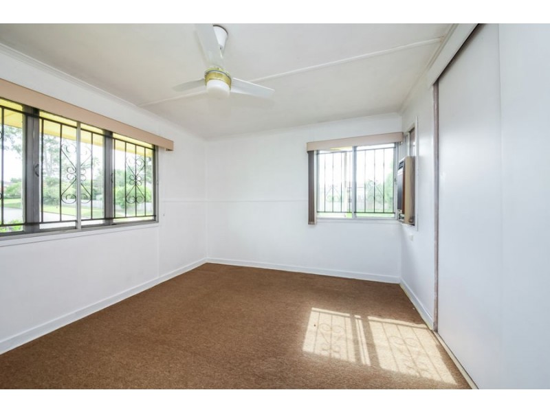 2 Wemvern Street, Upper Mount Gravatt QLD 4122