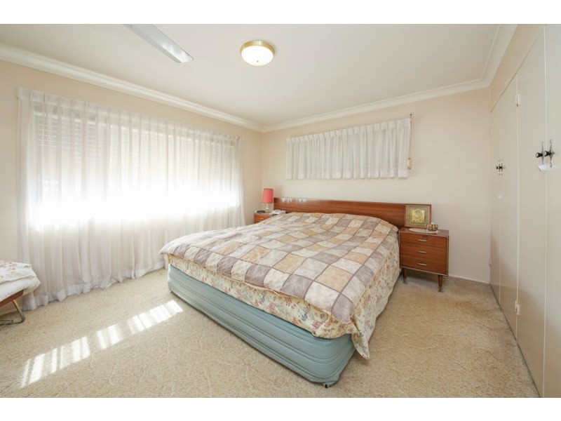 23 Tandanya Street, Mansfield QLD 4122