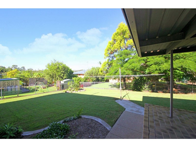 23 Tandanya Street, Mansfield QLD 4122