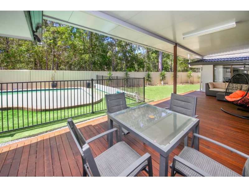 49 Kenora Street, Mansfield QLD 4122