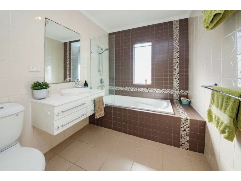 43 Nightingale Street, Mount Gravatt East QLD 4122