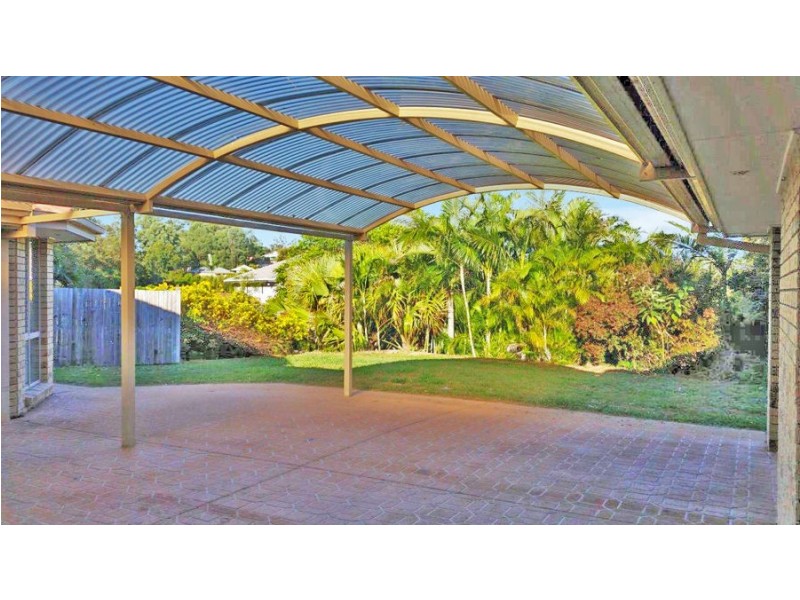 17 Wattle Close, Mackenzie QLD 4156