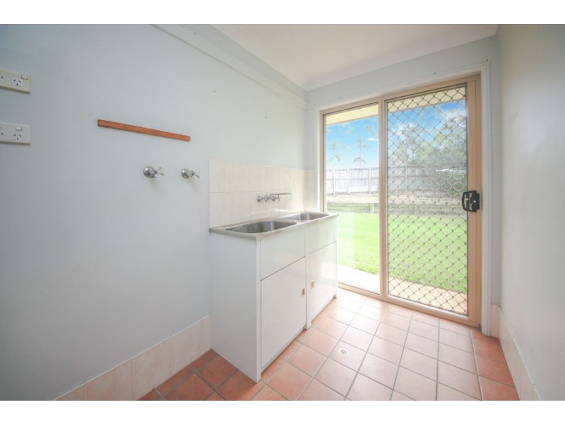 17 Wattle Close, Mackenzie QLD 4156