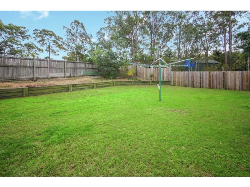 17 Wattle Close, Mackenzie QLD 4156