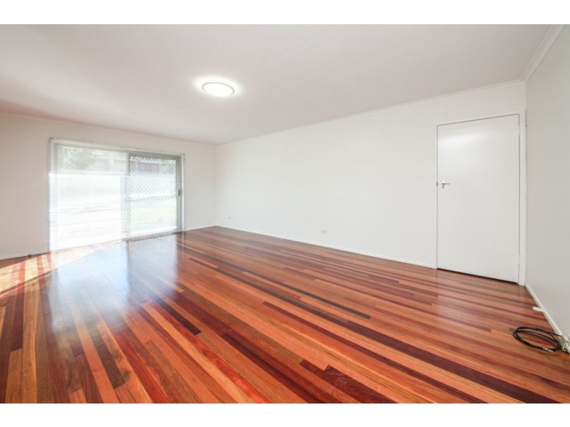 7 Honeysuckle Street, Mansfield QLD 4122