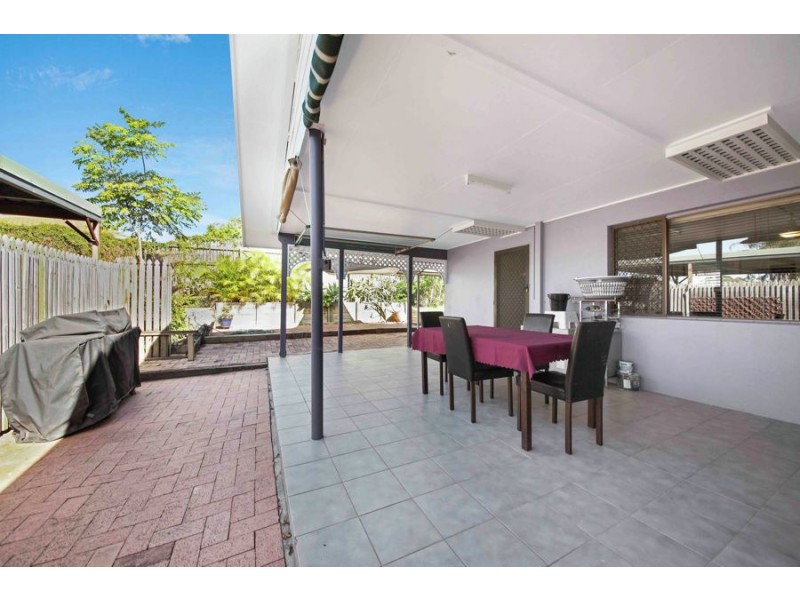 237 Wecker Road, Mansfield QLD 4122