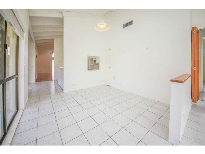 40 Panama Street, Wishart QLD 4122