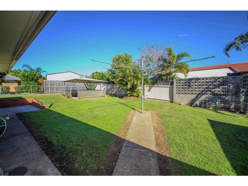97 Greenmeadow Road, Mansfield QLD 4122