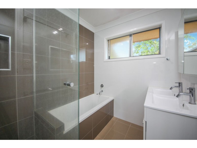 1 Swanson Parade, Carina QLD 4152