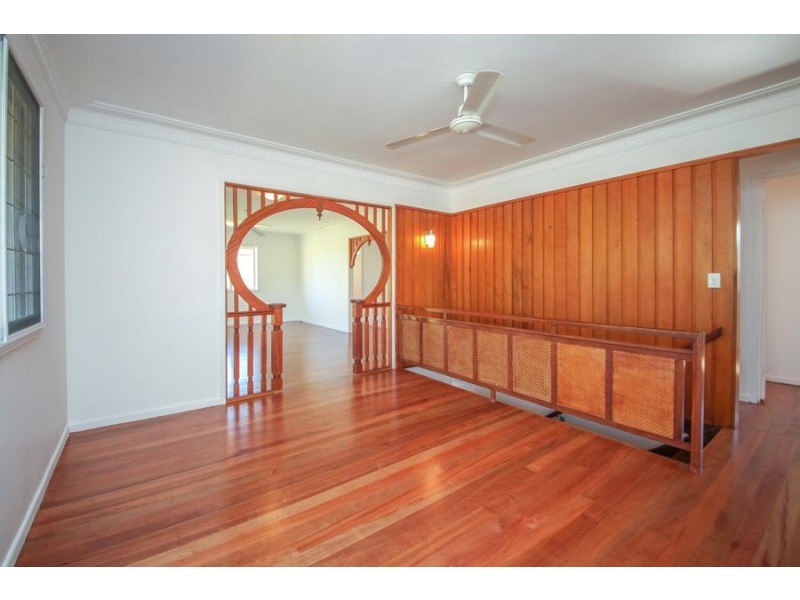 6 Colwyn Street, Wishart QLD 4122