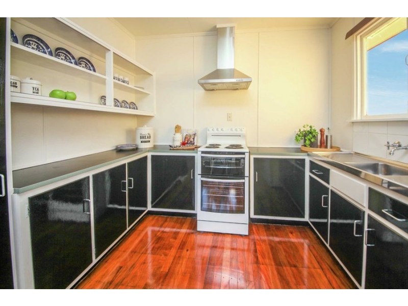 1 Glasford Street, Wishart QLD 4122