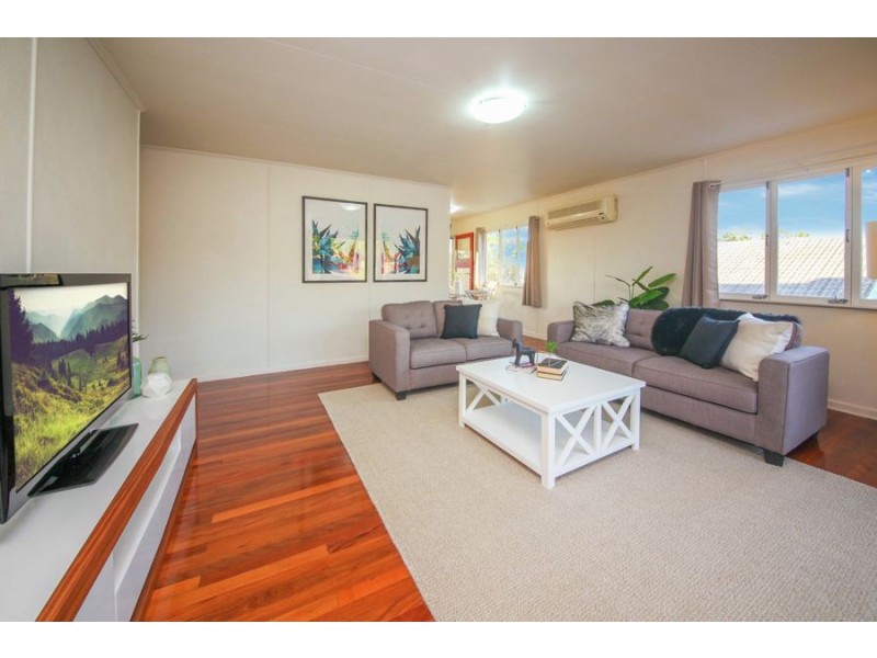 1 Glasford Street, Wishart QLD 4122