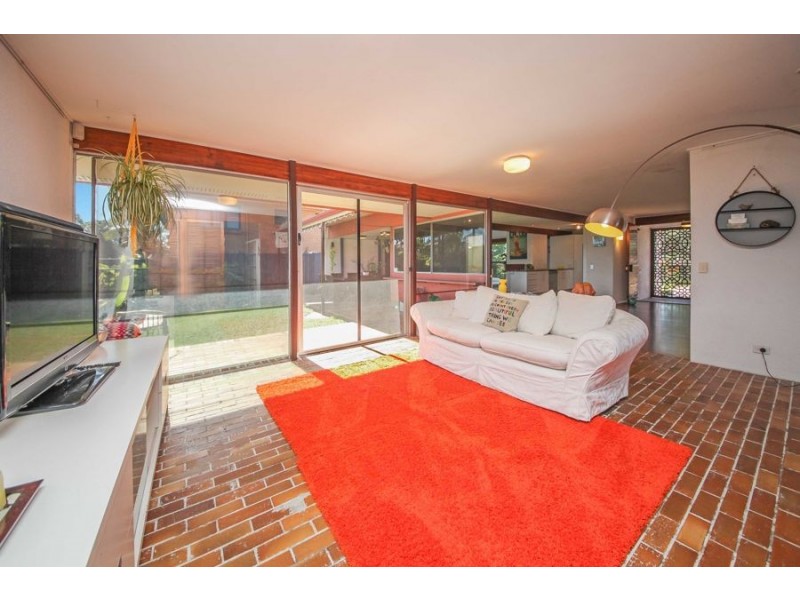 12 Koumala Street, Mansfield QLD 4122