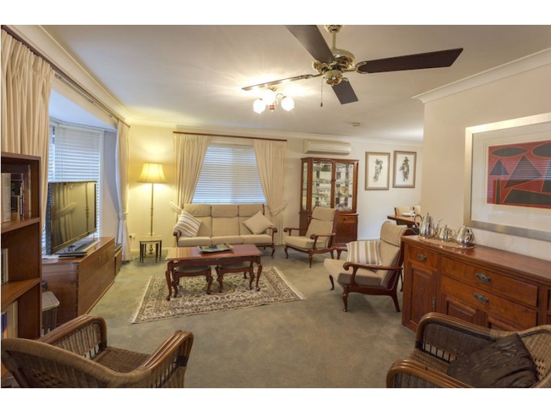 9 Kensington Place, Wishart QLD 4122