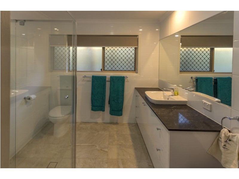 9 Kensington Place, Wishart QLD 4122