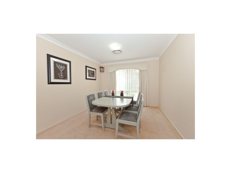 121 Bordeaux Street, Eight Mile Plains QLD 4113