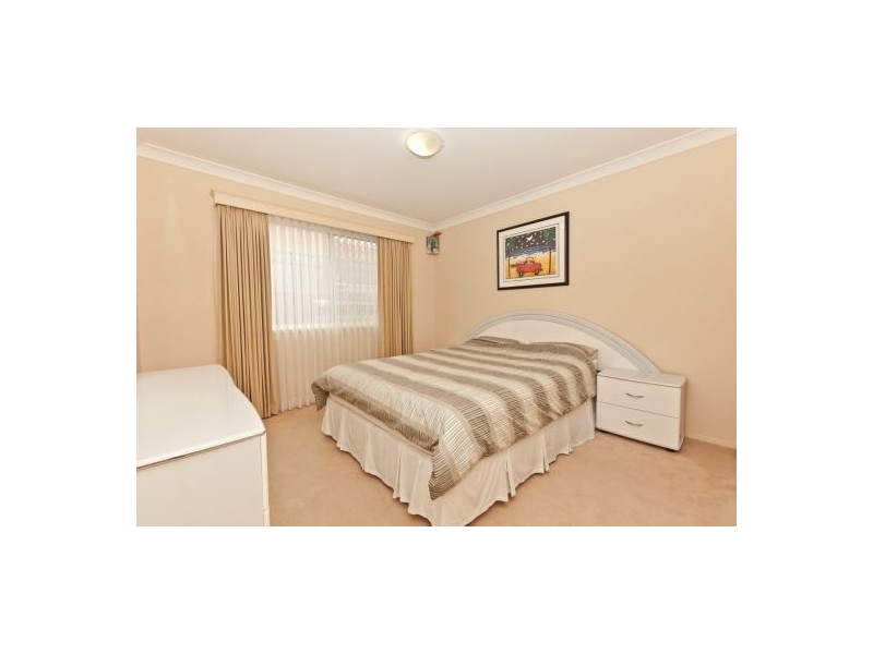 121 Bordeaux Street, Eight Mile Plains QLD 4113