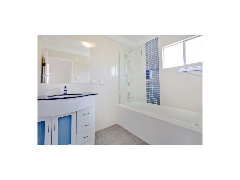 60  Mascar Street, Upper Mount Gravatt QLD 4122