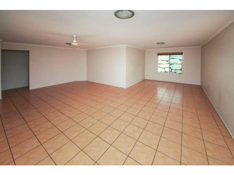 Wishart QLD 4122