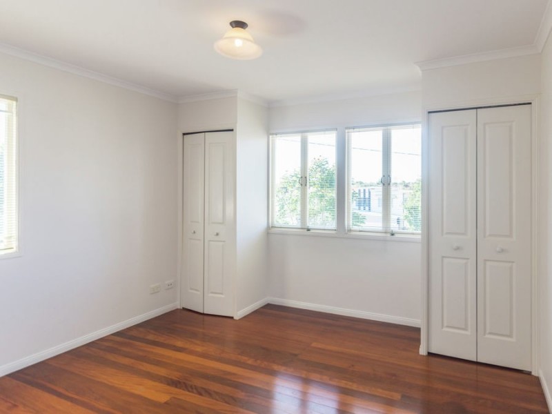 51 Bonneville Street, Holland Park West QLD 4121