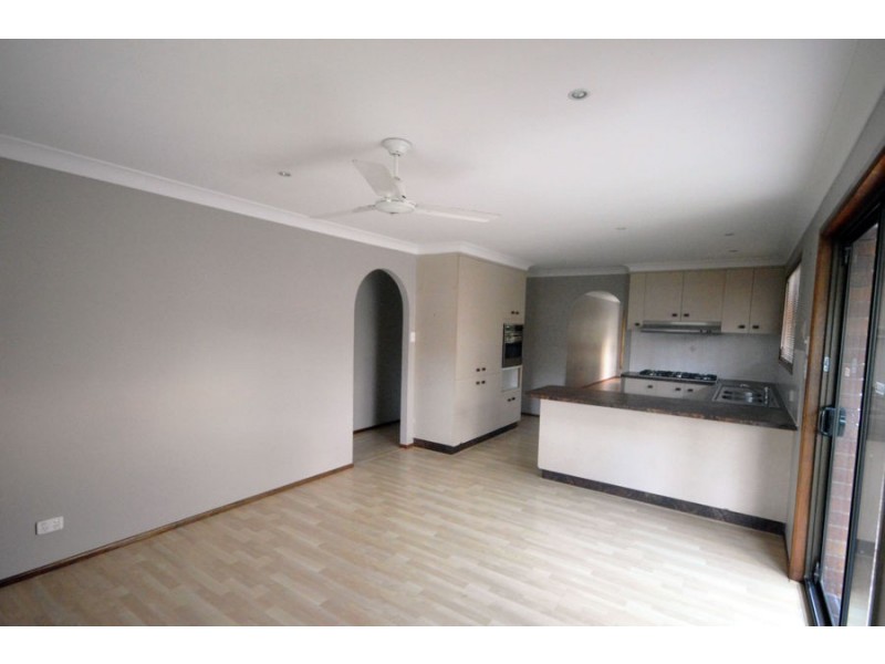 23 Avenell Street, Wishart QLD 4122