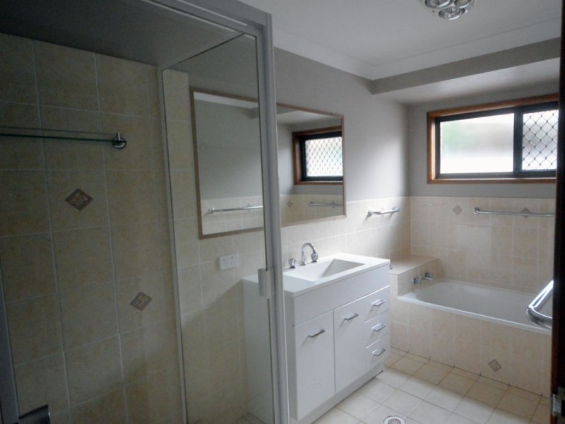 23 Avenell Street, Wishart QLD 4122