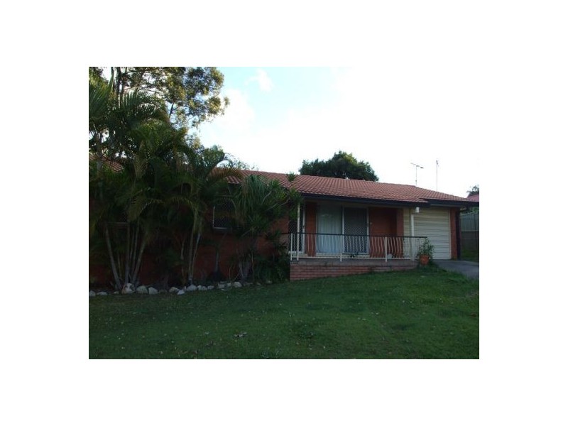 4 Privet Place, Mansfield QLD 4122