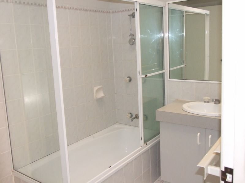 23/5 Rowe Close, Wishart QLD 4122