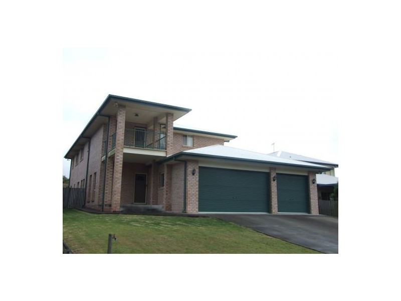 11 Pleasant Place, Wishart QLD 4122