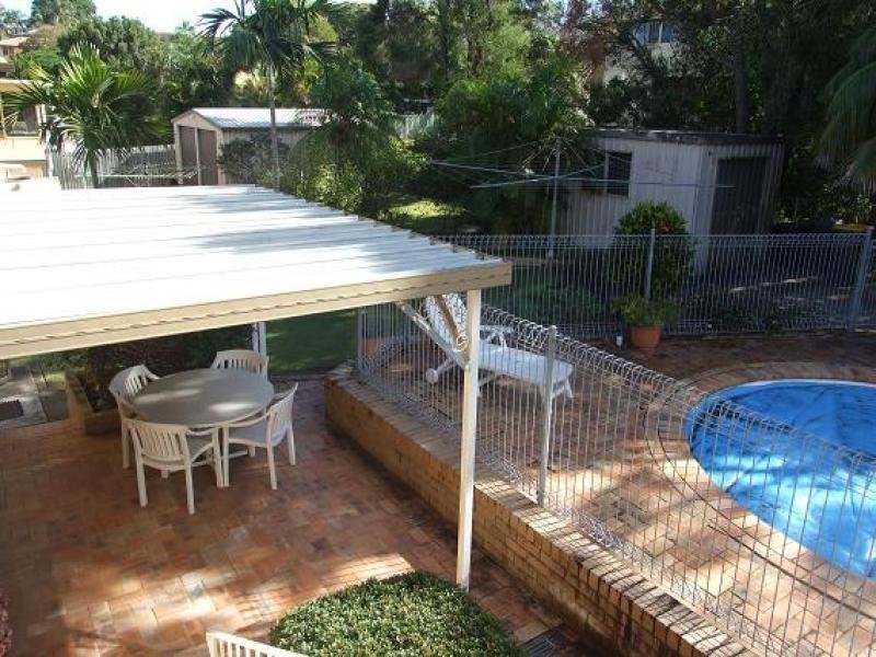 39 Dirkala Street, Mansfield QLD 4122