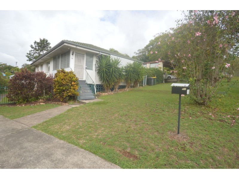 12 Biplex Street, Mansfield QLD 4122