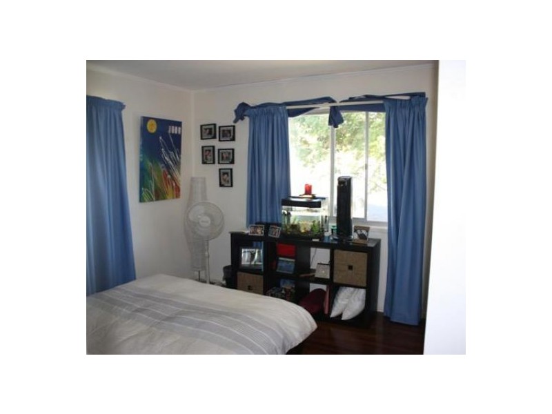 72 Pareena Crescent, Mansfield QLD 4122