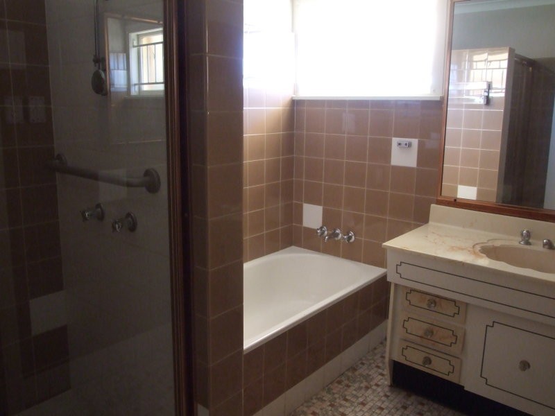 9 Danina Street, Mansfield QLD 4122