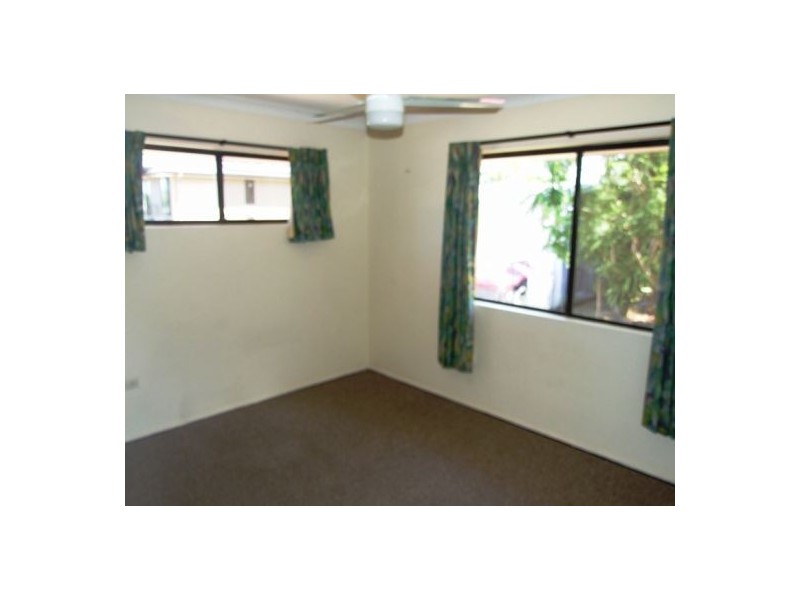 77 Nujooloo Road, Slacks Creek QLD 4127