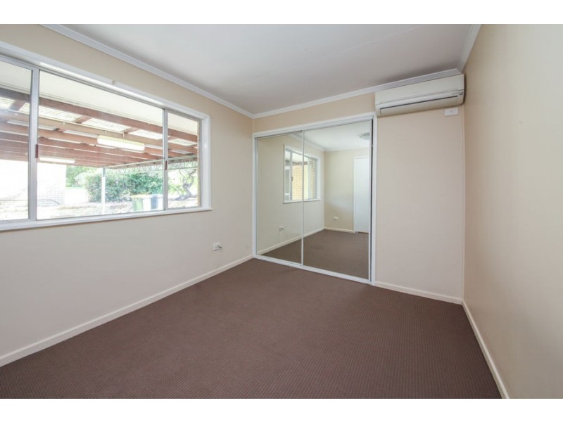 33 Salandra Street, Mansfield QLD 4122