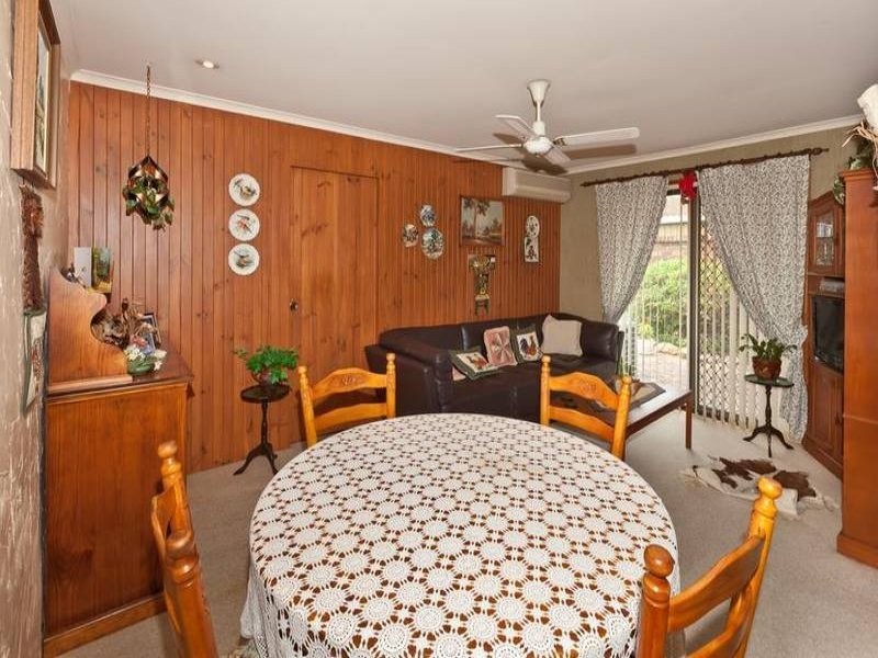 11 Calanda Street, Wishart QLD 4122