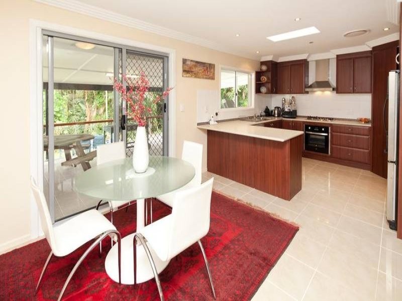 10 Hagen Street, Upper Mount Gravatt QLD 4122