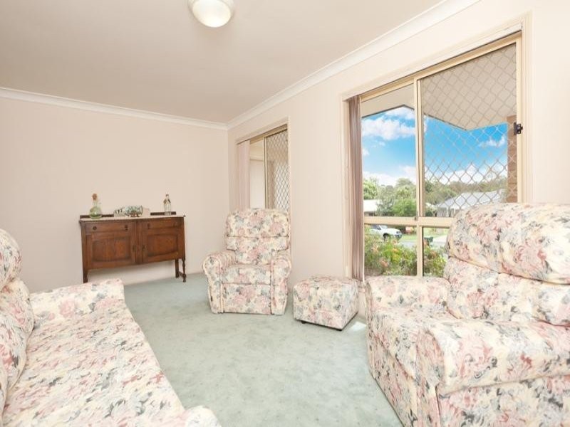 39 Blue Grass Crescent, Eight Mile Plains QLD 4113