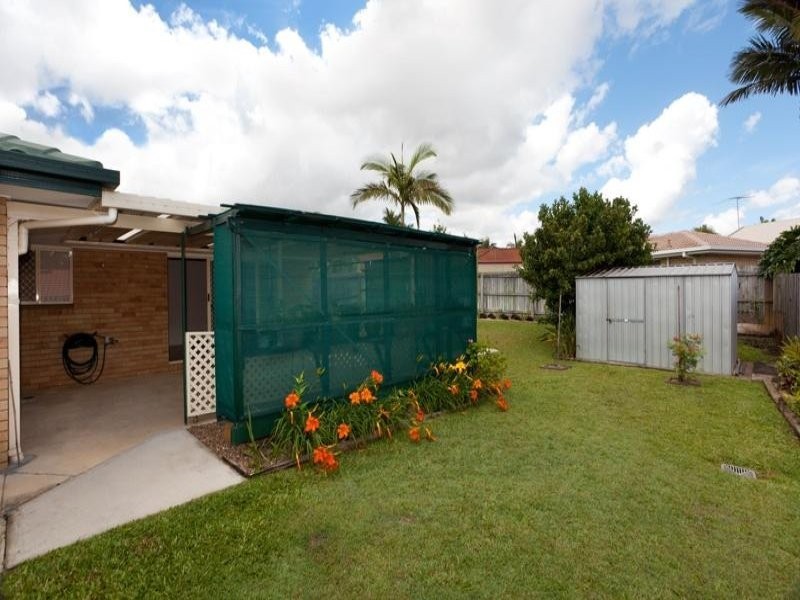 39 Blue Grass Crescent, Eight Mile Plains QLD 4113