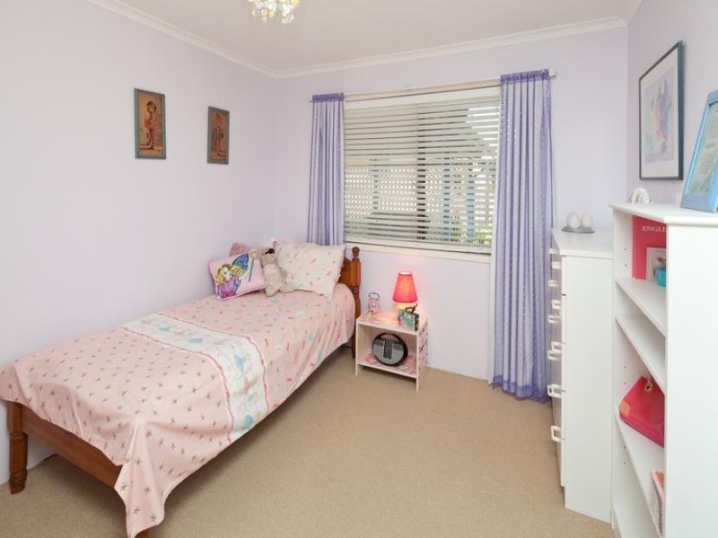 37 Barcelona Street, Wishart QLD 4122