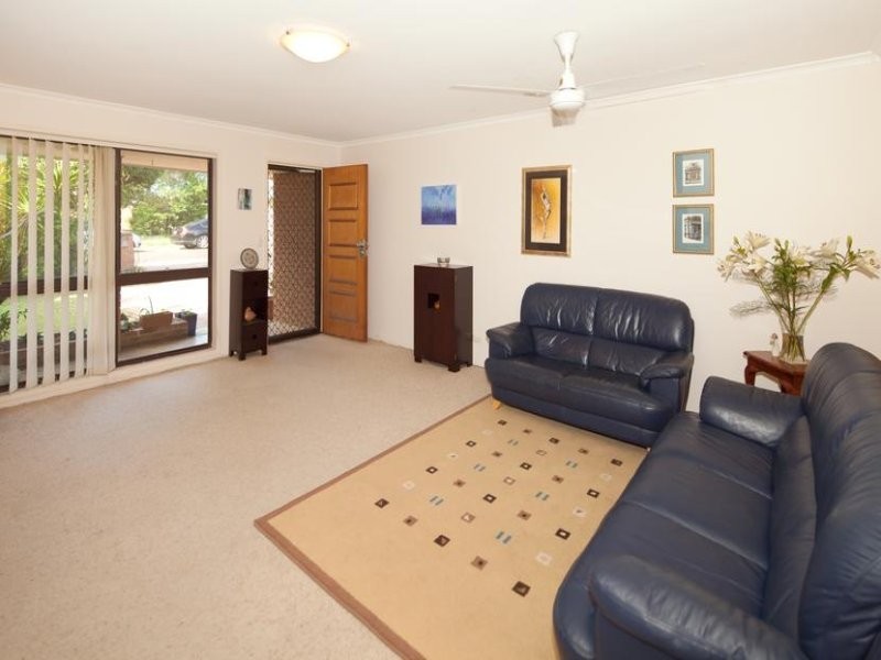 37 Barcelona Street, Wishart QLD 4122