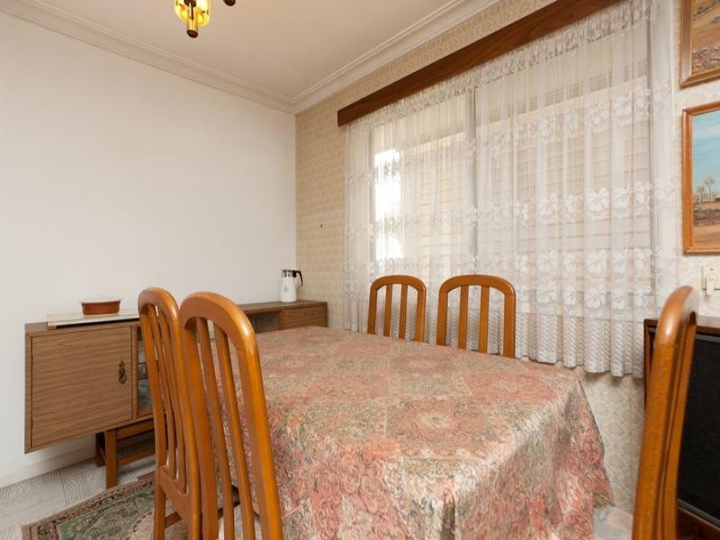 197 Mount Gravatt Capalaba Road, Wishart QLD 4122