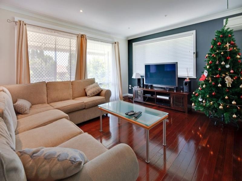 21 Denton Street, Wishart QLD 4122