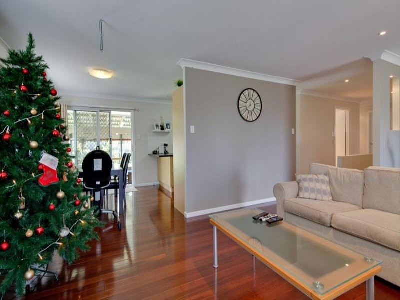 21 Denton Street, Wishart QLD 4122