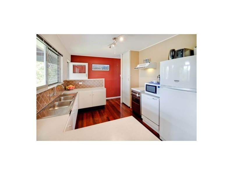 5 Effra St, Wishart QLD 4122